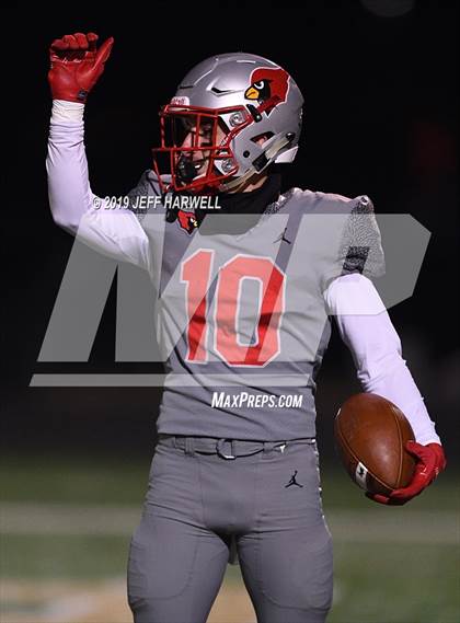 Thumbnail 2 in Mentor vs. Pickerington Central (OHSAA D1 State Semifinal) photogallery.