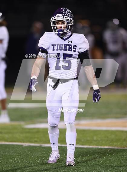 Thumbnail 1 in Mentor vs. Pickerington Central (OHSAA D1 State Semifinal) photogallery.