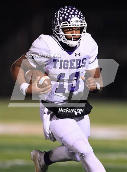 Thumbnail 2 in Mentor vs. Pickerington Central (OHSAA D1 State Semifinal) photogallery.
