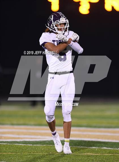 Thumbnail 3 in Mentor vs. Pickerington Central (OHSAA D1 State Semifinal) photogallery.