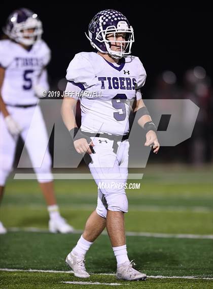 Thumbnail 1 in Mentor vs. Pickerington Central (OHSAA D1 State Semifinal) photogallery.