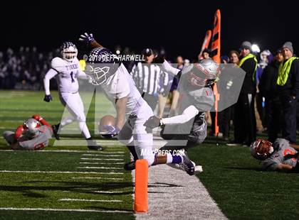 Thumbnail 1 in Mentor vs. Pickerington Central (OHSAA D1 State Semifinal) photogallery.