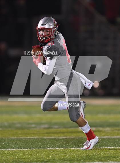 Thumbnail 1 in Mentor vs. Pickerington Central (OHSAA D1 State Semifinal) photogallery.