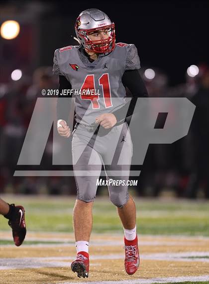 Thumbnail 2 in Mentor vs. Pickerington Central (OHSAA D1 State Semifinal) photogallery.