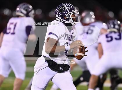 Thumbnail 3 in Mentor vs. Pickerington Central (OHSAA D1 State Semifinal) photogallery.