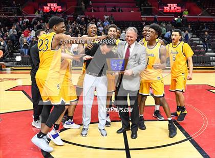 Thumbnail 3 in St. Anthony vs. Hudson Catholic (NJSIAA Non-Public B Final)  photogallery.