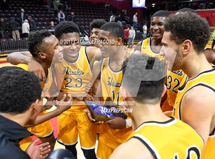 Thumbnail 3 in St. Anthony vs. Hudson Catholic (NJSIAA Non-Public B Final)  photogallery.