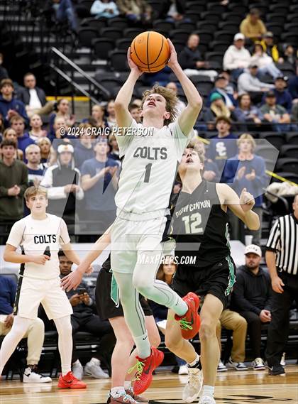 Thumbnail 2 in Snow Canyon vs. Cottonwood (UHSAA 4A Semifinals) photogallery.