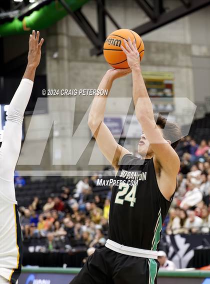 Thumbnail 1 in Snow Canyon vs. Cottonwood (UHSAA 4A Semifinals) photogallery.