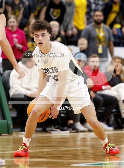 Thumbnail 3 in Snow Canyon vs. Cottonwood (UHSAA 4A Semifinals) photogallery.