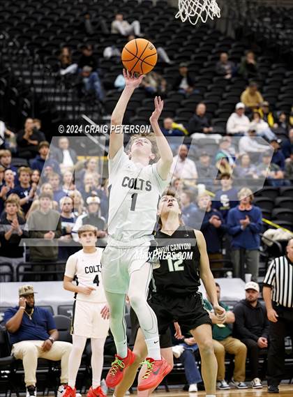 Thumbnail 3 in Snow Canyon vs. Cottonwood (UHSAA 4A Semifinals) photogallery.