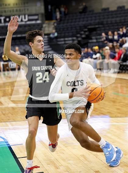 Thumbnail 3 in Snow Canyon vs. Cottonwood (UHSAA 4A Semifinals) photogallery.