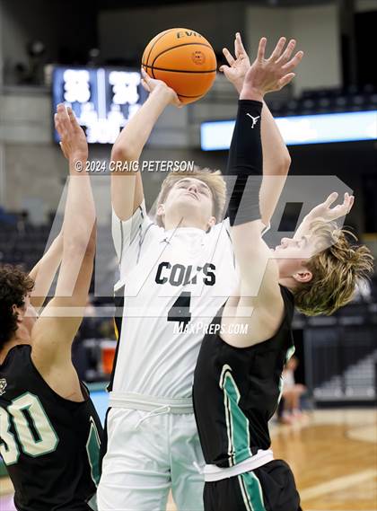 Thumbnail 2 in Snow Canyon vs. Cottonwood (UHSAA 4A Semifinals) photogallery.