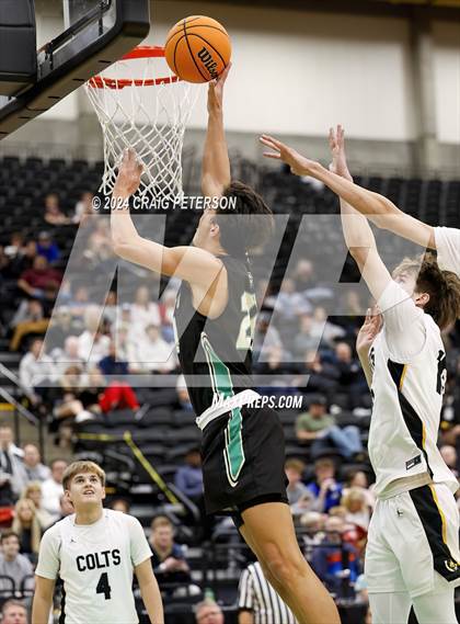 Thumbnail 1 in Snow Canyon vs. Cottonwood (UHSAA 4A Semifinals) photogallery.