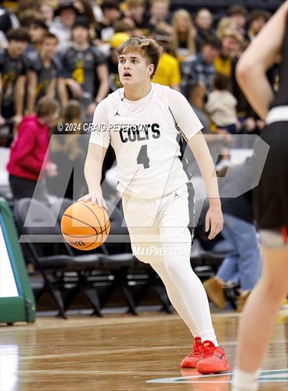 Thumbnail 2 in Snow Canyon vs. Cottonwood (UHSAA 4A Semifinals) photogallery.