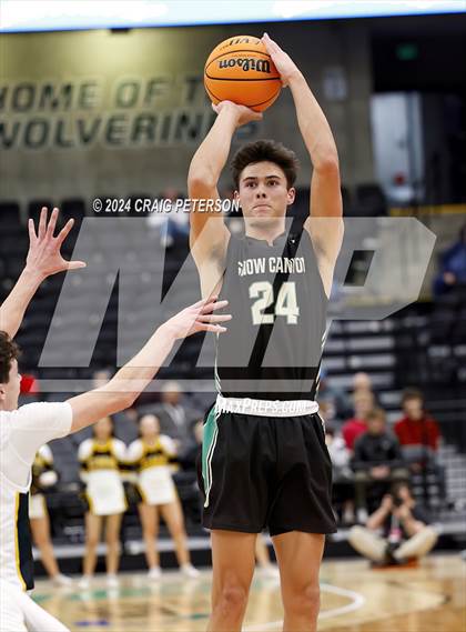 Thumbnail 1 in Snow Canyon vs. Cottonwood (UHSAA 4A Semifinals) photogallery.