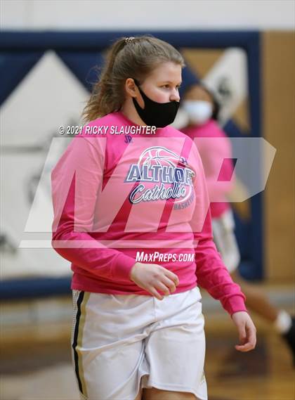 Thumbnail 3 in Belleville East @ Althoff Catholic photogallery.