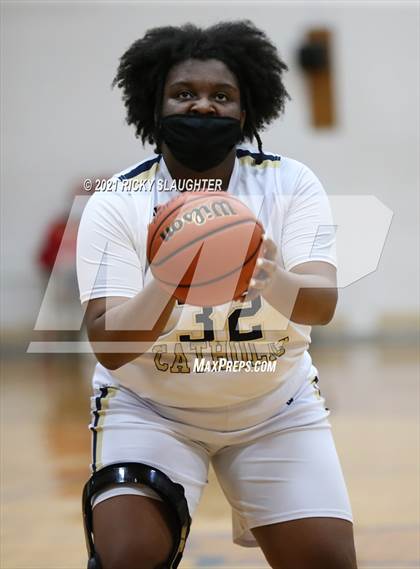 Thumbnail 3 in Belleville East @ Althoff Catholic photogallery.