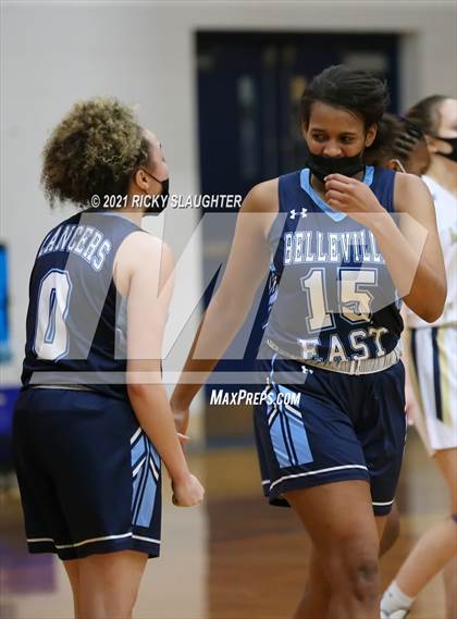 Thumbnail 3 in Belleville East @ Althoff Catholic photogallery.
