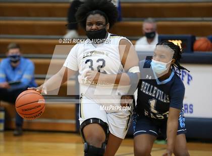 Thumbnail 3 in Belleville East @ Althoff Catholic photogallery.