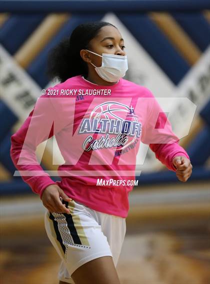 Thumbnail 1 in Belleville East @ Althoff Catholic photogallery.