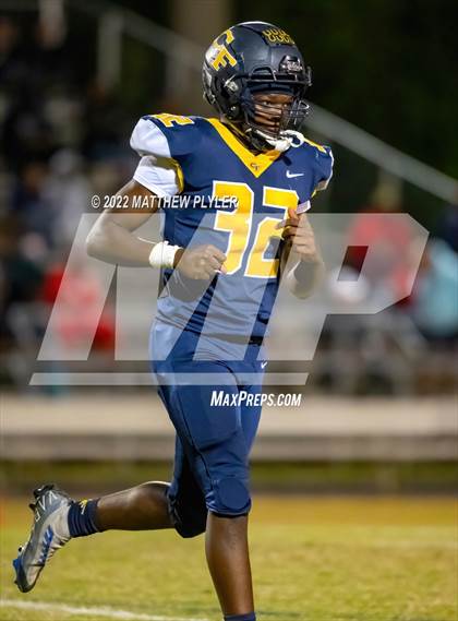 Thumbnail 2 in Seventy-First @ Cape Fear photogallery.