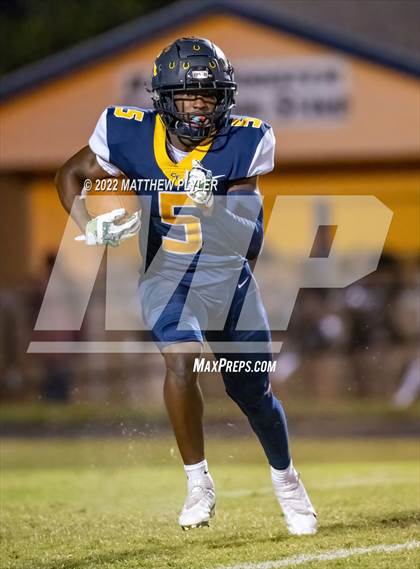 Thumbnail 2 in Seventy-First @ Cape Fear photogallery.