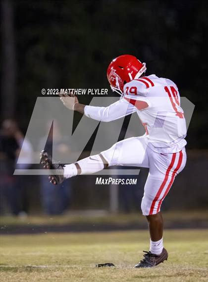 Thumbnail 2 in Seventy-First @ Cape Fear photogallery.