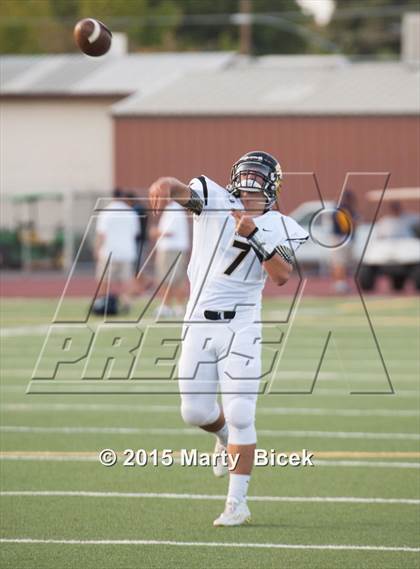 Thumbnail 3 in Enochs @ Turlock photogallery.