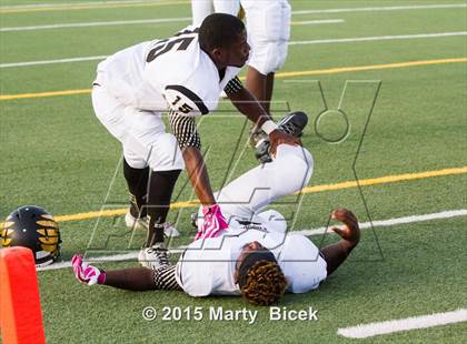 Thumbnail 1 in Enochs @ Turlock photogallery.