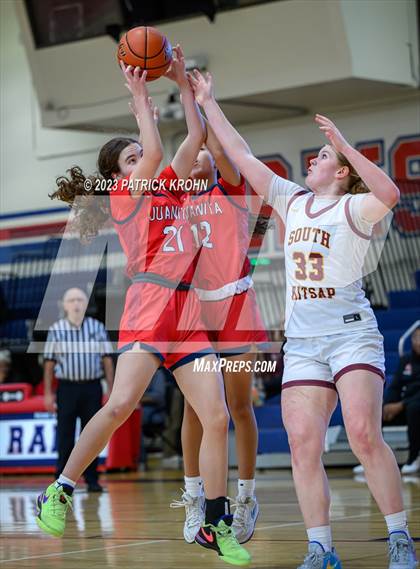 Thumbnail 1 in South Kitsap vs. Juanita photogallery.