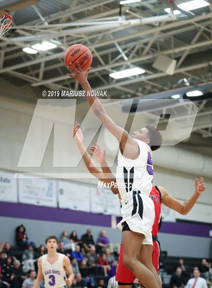 Thumbnail 3 in St. Mary Prep @ Bloomfield Hills (MHSAA Division 1 District Final) photogallery.