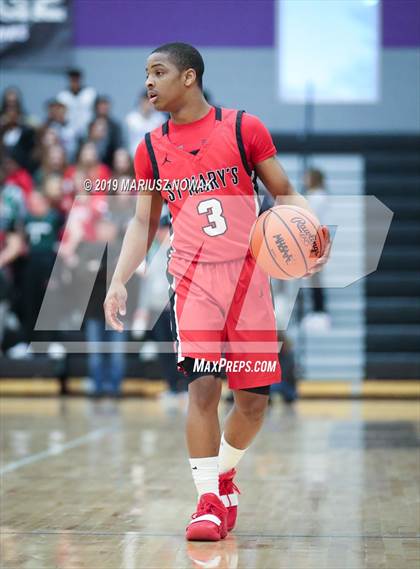 Thumbnail 1 in St. Mary Prep @ Bloomfield Hills (MHSAA Division 1 District Final) photogallery.