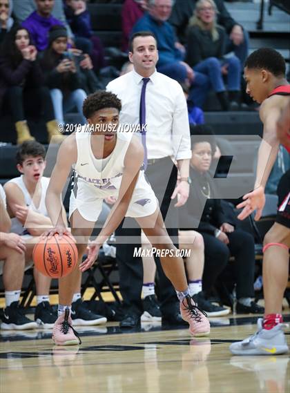 Thumbnail 2 in St. Mary Prep @ Bloomfield Hills (MHSAA Division 1 District Final) photogallery.