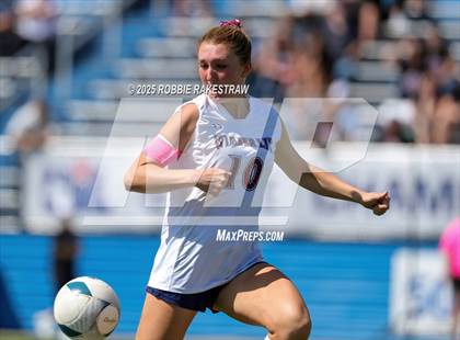 Thumbnail 2 in Wimberley vs. Randall (UIL 4A Soccer Division II Final) photogallery.