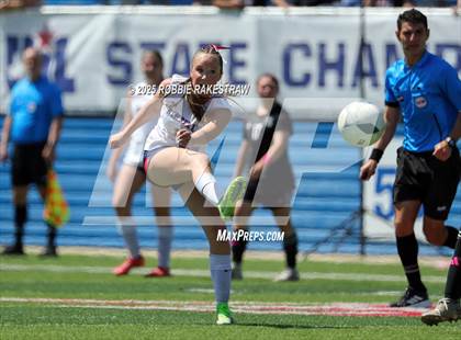 Thumbnail 2 in Wimberley vs. Randall (UIL 4A Soccer Division II Final) photogallery.