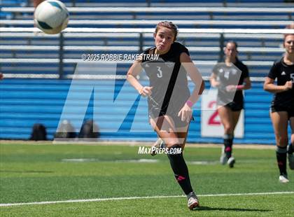 Thumbnail 1 in Wimberley vs. Randall (UIL 4A Soccer Division II Final) photogallery.