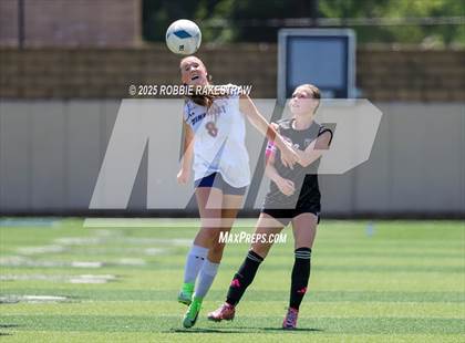Thumbnail 2 in Wimberley vs. Randall (UIL 4A Soccer Division II Final) photogallery.