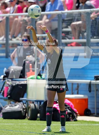 Thumbnail 3 in Wimberley vs. Randall (UIL 4A Soccer Division II Final) photogallery.