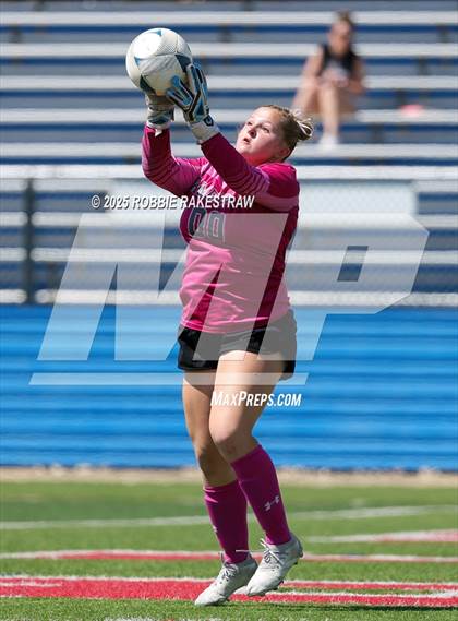 Thumbnail 2 in Wimberley vs. Randall (UIL 4A Soccer Division II Final) photogallery.