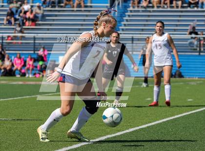 Thumbnail 1 in Wimberley vs. Randall (UIL 4A Soccer Division II Final) photogallery.