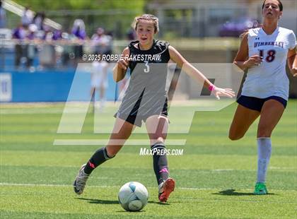 Thumbnail 2 in Wimberley vs. Randall (UIL 4A Soccer Division II Final) photogallery.