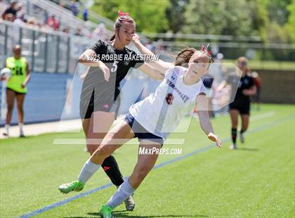 Thumbnail 2 in Wimberley vs. Randall (UIL 4A Soccer Division II Final) photogallery.