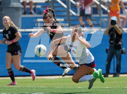 Thumbnail 2 in Wimberley vs. Randall (UIL 4A Soccer Division II Final) photogallery.