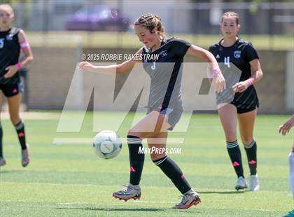 Thumbnail 1 in Wimberley vs. Randall (UIL 4A Soccer Division II Final) photogallery.