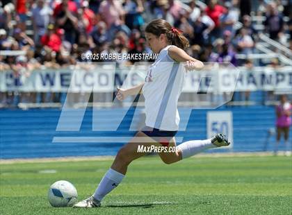 Thumbnail 2 in Wimberley vs. Randall (UIL 4A Soccer Division II Final) photogallery.