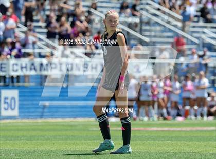 Thumbnail 3 in Wimberley vs. Randall (UIL 4A Soccer Division II Final) photogallery.