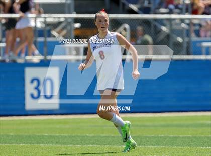 Thumbnail 1 in Wimberley vs. Randall (UIL 4A Soccer Division II Final) photogallery.