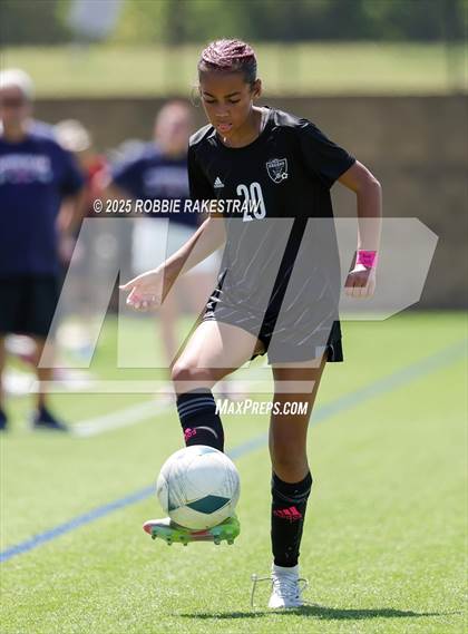 Thumbnail 1 in Wimberley vs. Randall (UIL 4A Soccer Division II Final) photogallery.