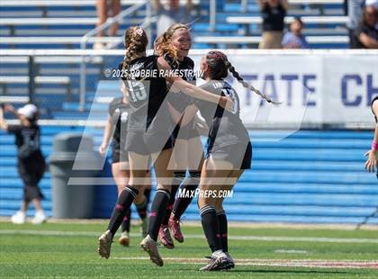 Thumbnail 3 in Wimberley vs. Randall (UIL 4A Soccer Division II Final) photogallery.